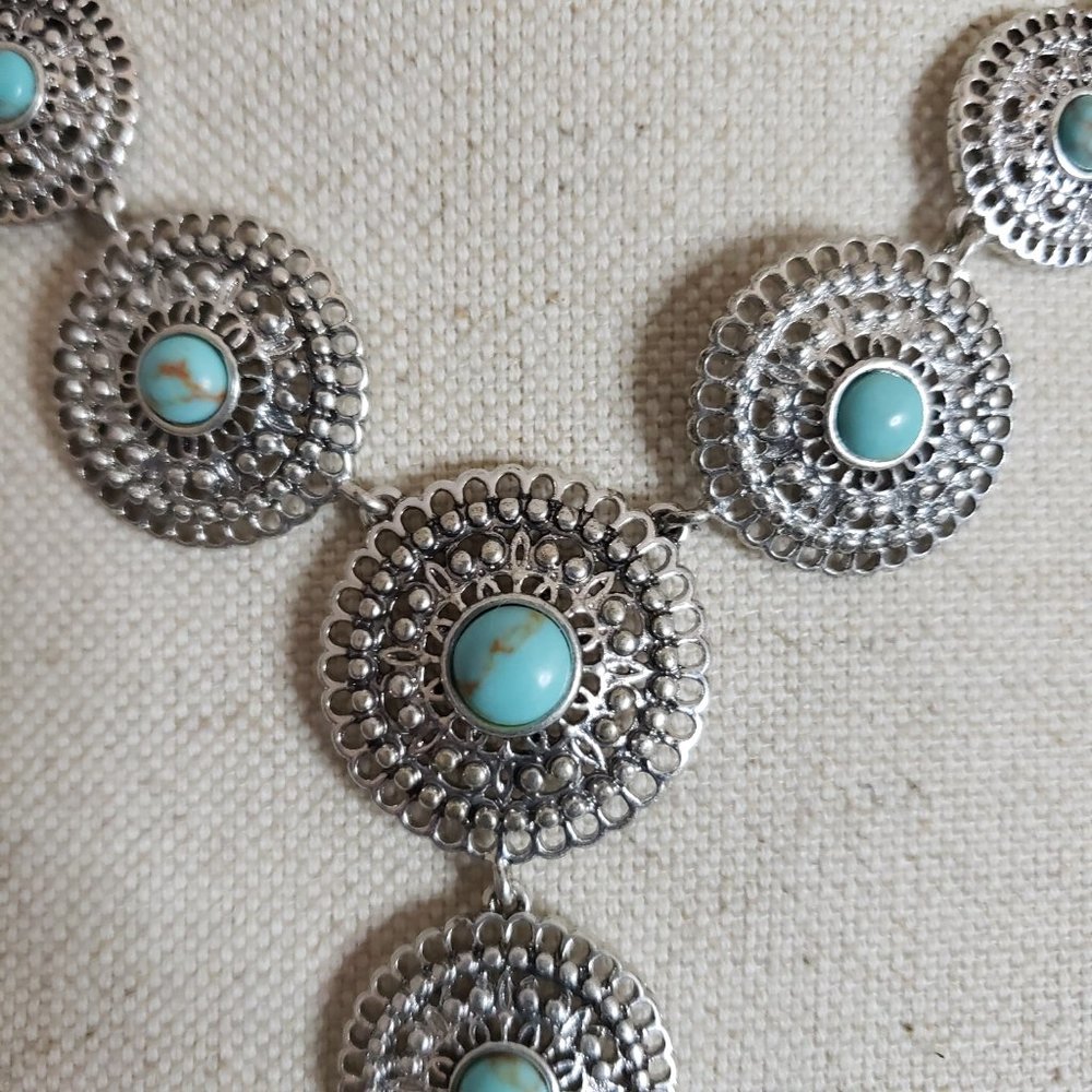 Lucky Brand NWT Faux Turquoise & Silver Drop Necklace - Picture 3 of 5